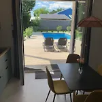 Oasis *