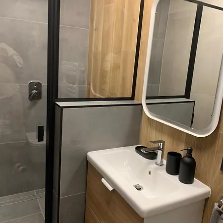 Oasis Apartment