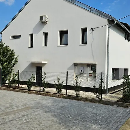2 Bedroom Apartment *